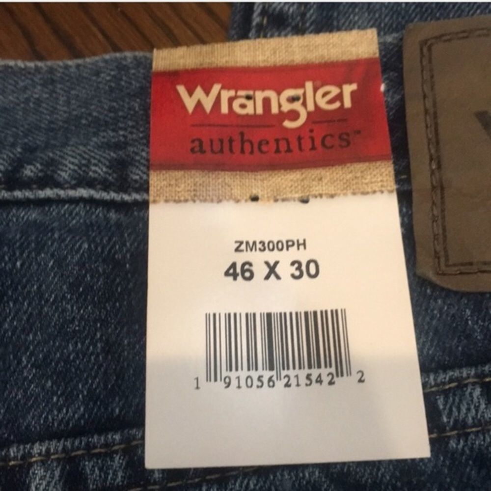 WRANGLER Mens Straight Leg Jeans 46 x 30 NWT - Picture 3 of 7